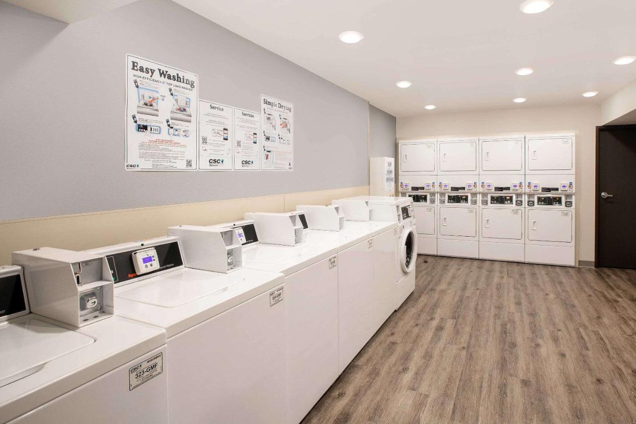 Woodspring Suites Plano - North Dallas Екстериор снимка