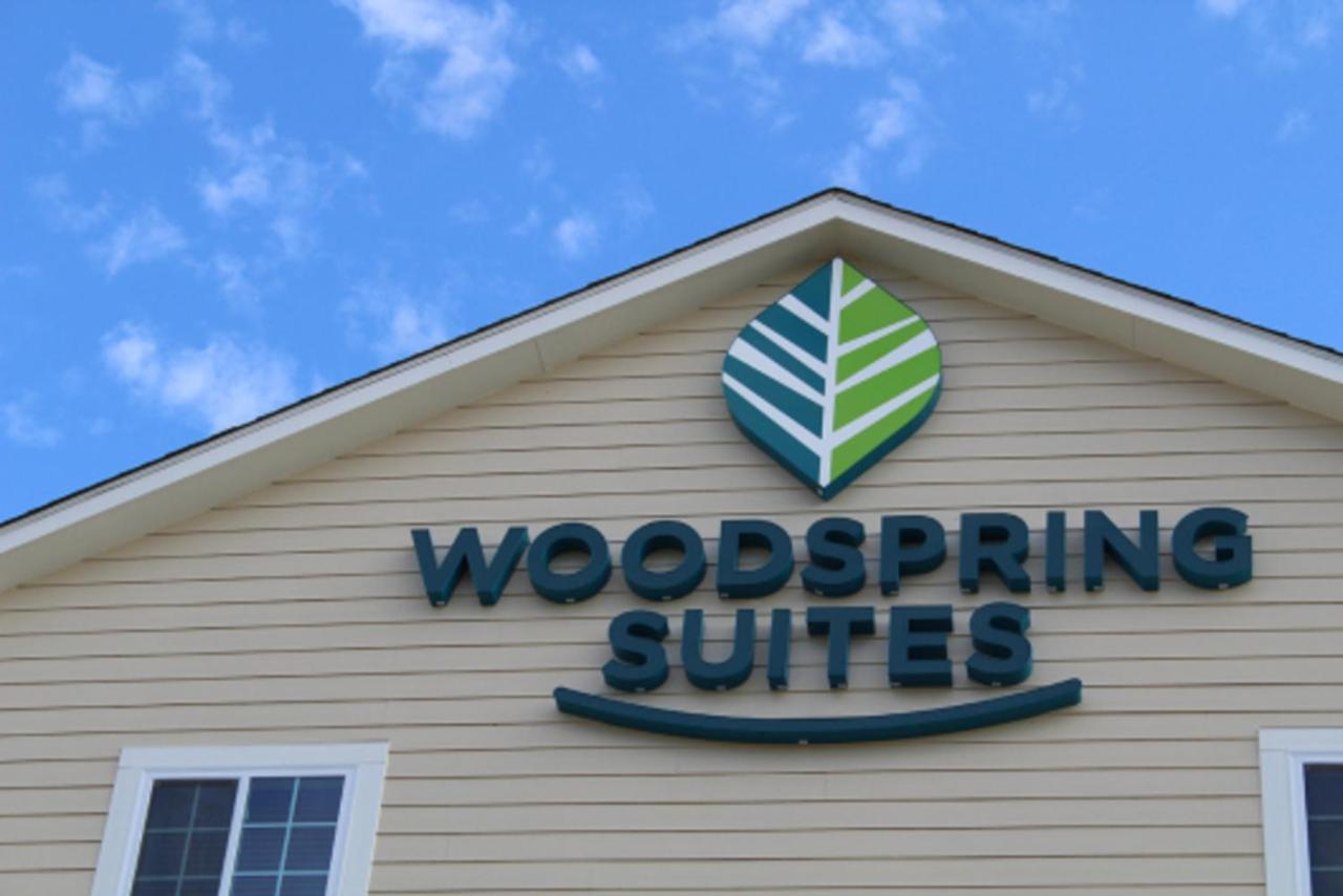 Woodspring Suites Plano - North Dallas Екстериор снимка