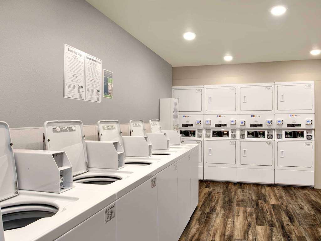 Woodspring Suites Plano - North Dallas Съоръжения снимка