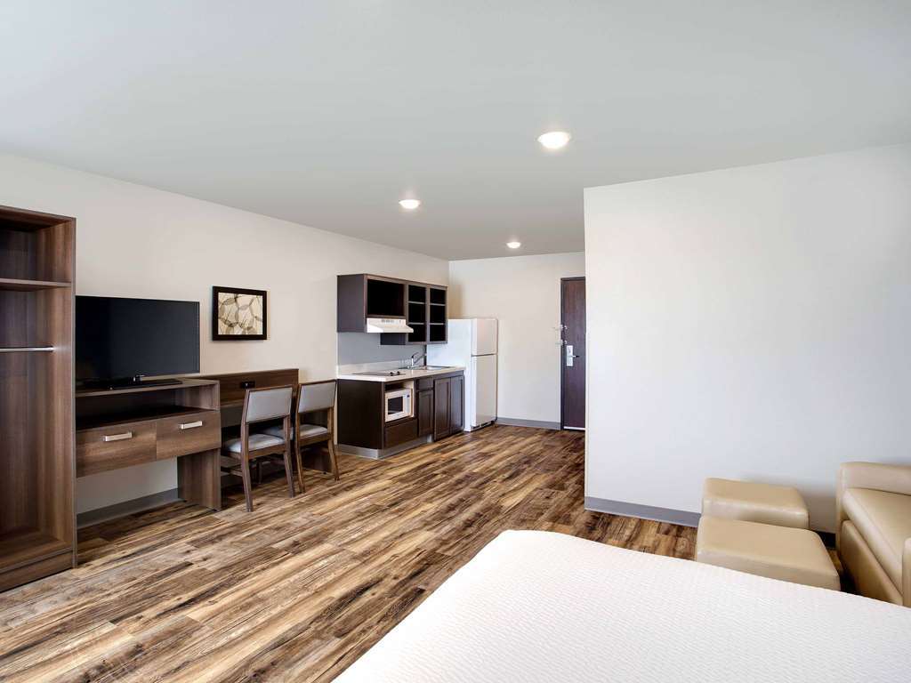 Woodspring Suites Plano - North Dallas Стая снимка